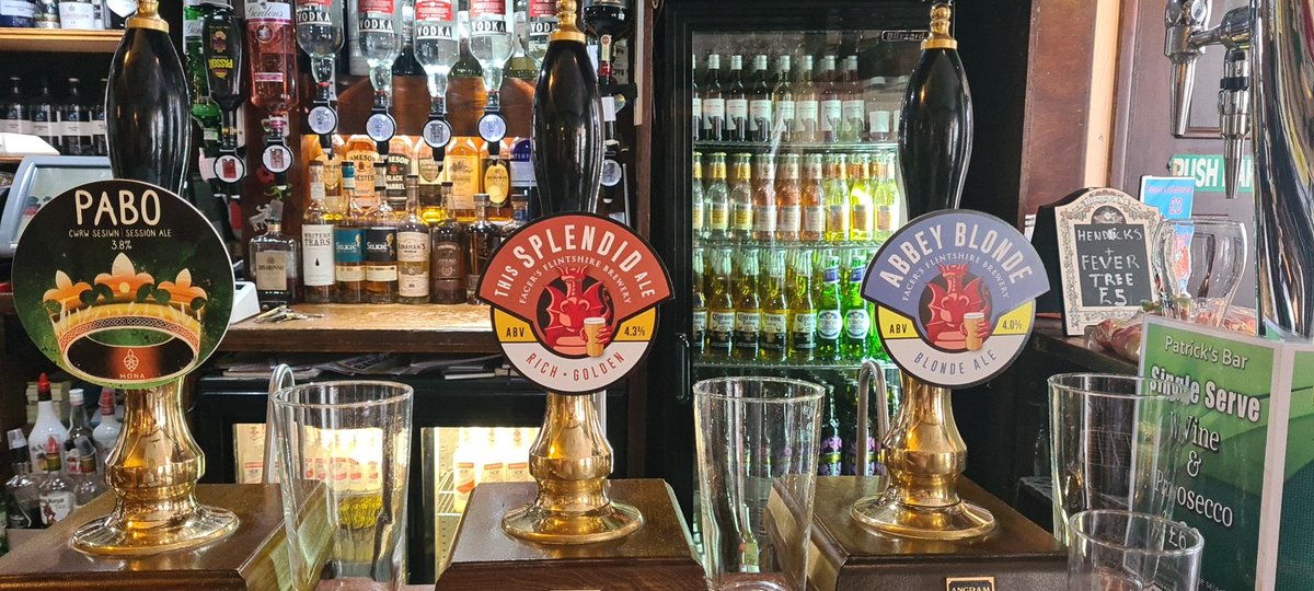 paddysbangor's tweet photo. @BeersInCymru FRONT OF TY https://t.co/k1LkAlVVSo