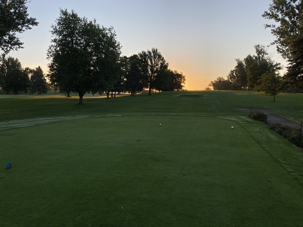 Friday morning feels…