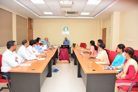 AgriGoI's tweet photo. Shri Manoj Ahuja, IAS, Secretary DA&FW, GoI visited NIPHM on 26.08.2022 & interacted with faculty members of institute. DG showcased the activities of the institute & proposed future possibilities of enhancement of activities of the institute.
#NIPHM
#agrigoi
#agricultural https://t.co/H7R3wuGBaZ