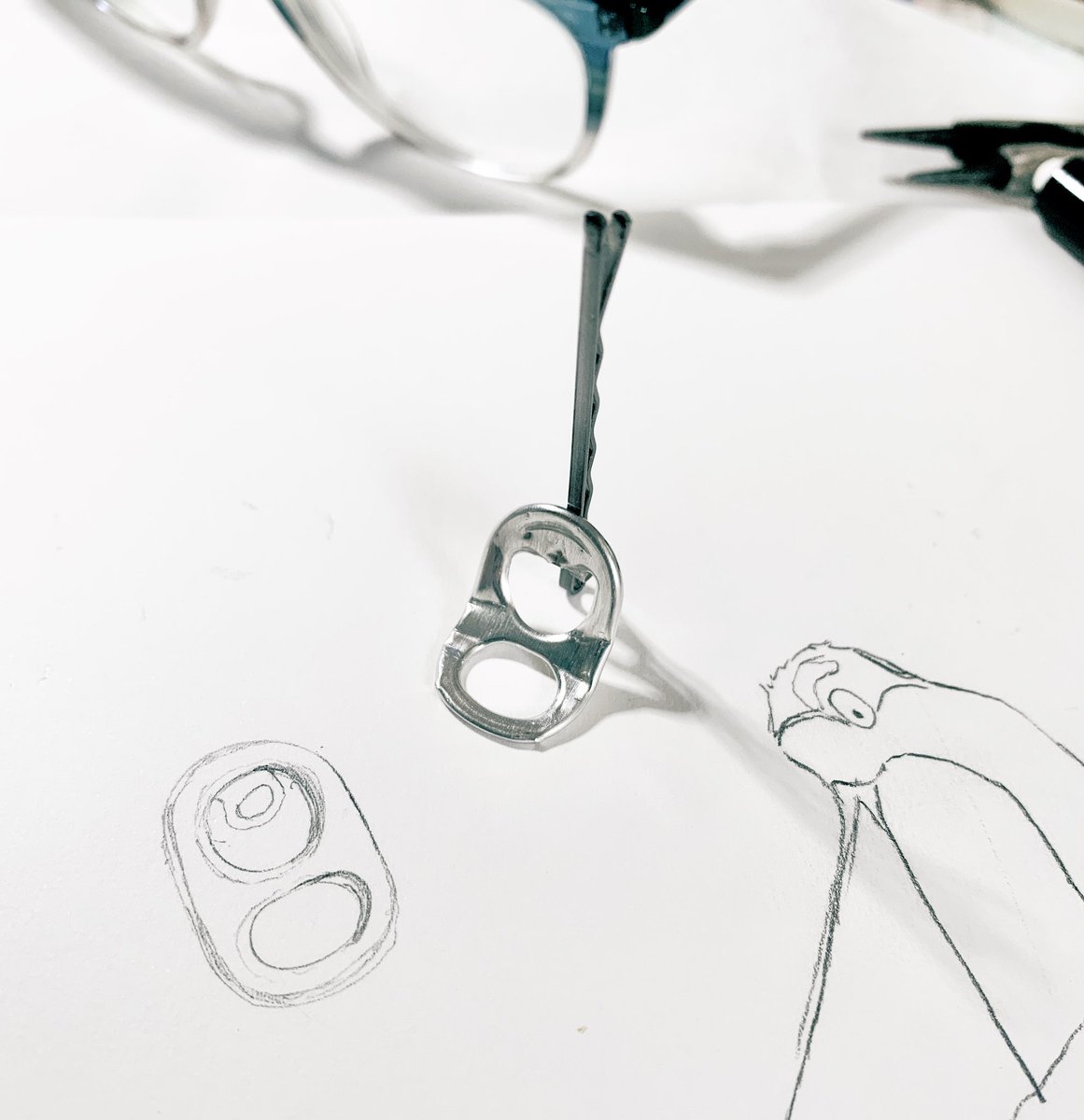 ChristyObalek's tweet photo. Just over here building bird prosthetics
#allpartofthejob #disabled #ChildrensBooks #womenwhodraw #kidlitart #birds #prosthetics https://t.co/Wxv6W6J2XI