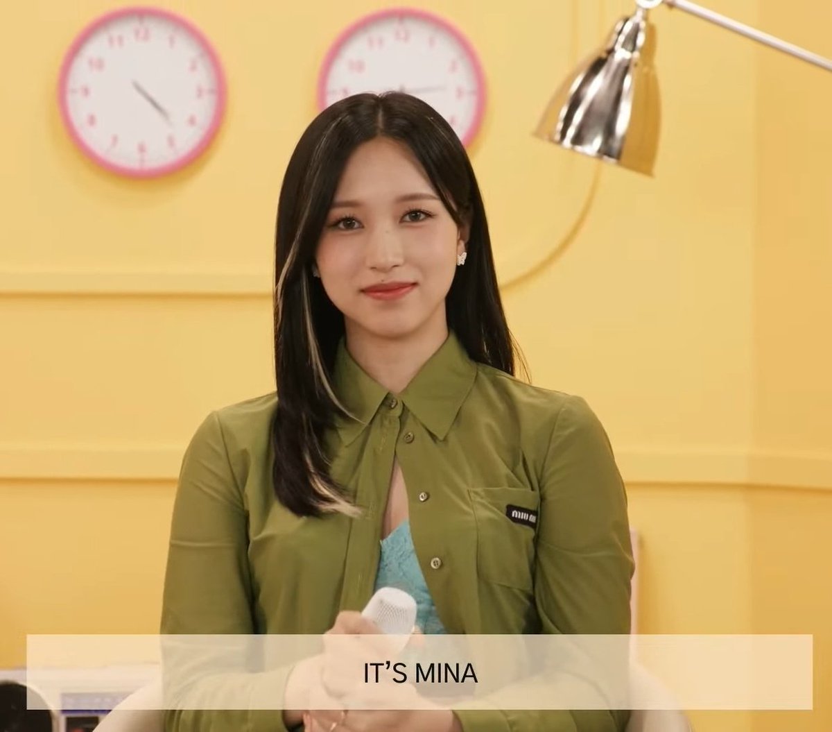 MinaMNFanunion's tweet photo. BETWEEN 1&amp;2 comeback live has started!

🔗https://t.co/H2KiLKo3fn

#MINA #미나 #ミナ #名井南
#TWICE #트와이스 @JYPETWICE https://t.co/4wD14tp3nk