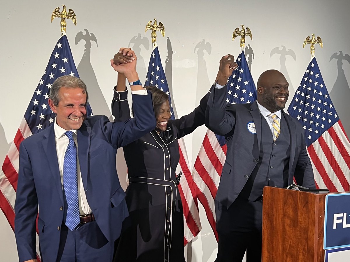 browarddems's tweet photo. At last nights joint @browarddems @FlaDems Florida Victory &amp; Unity event, Chair @Manny_A_Diaz Congresswoman @valdemings &amp; Chair @rick_hoye hold hands as we move onward to Victory in the state of Florida! 
#blueshift
#BrowardDems #FloridaDems https://t.co/dDQ4hk6M0F