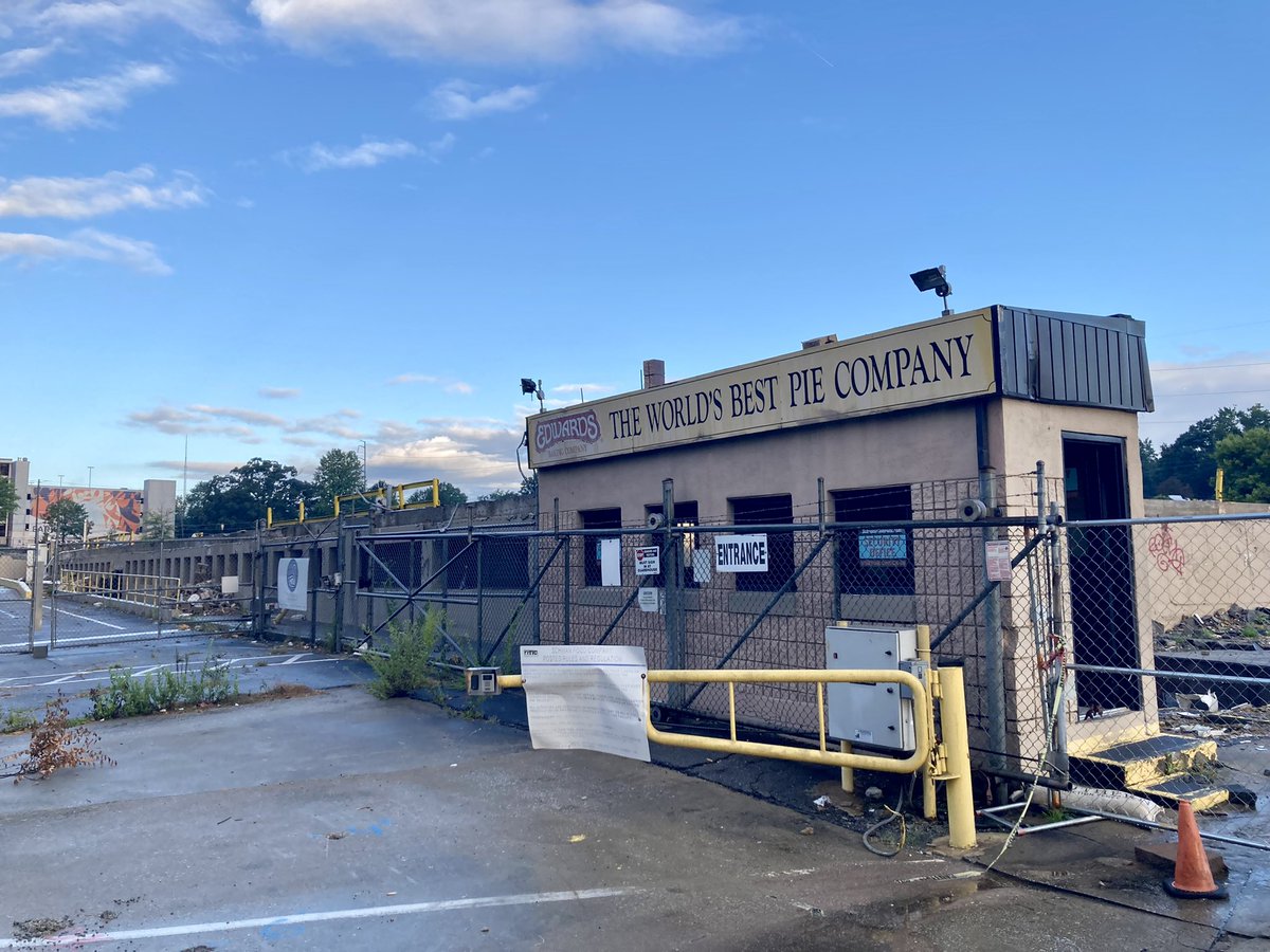 @austinlouisray.bsky.social tweet media