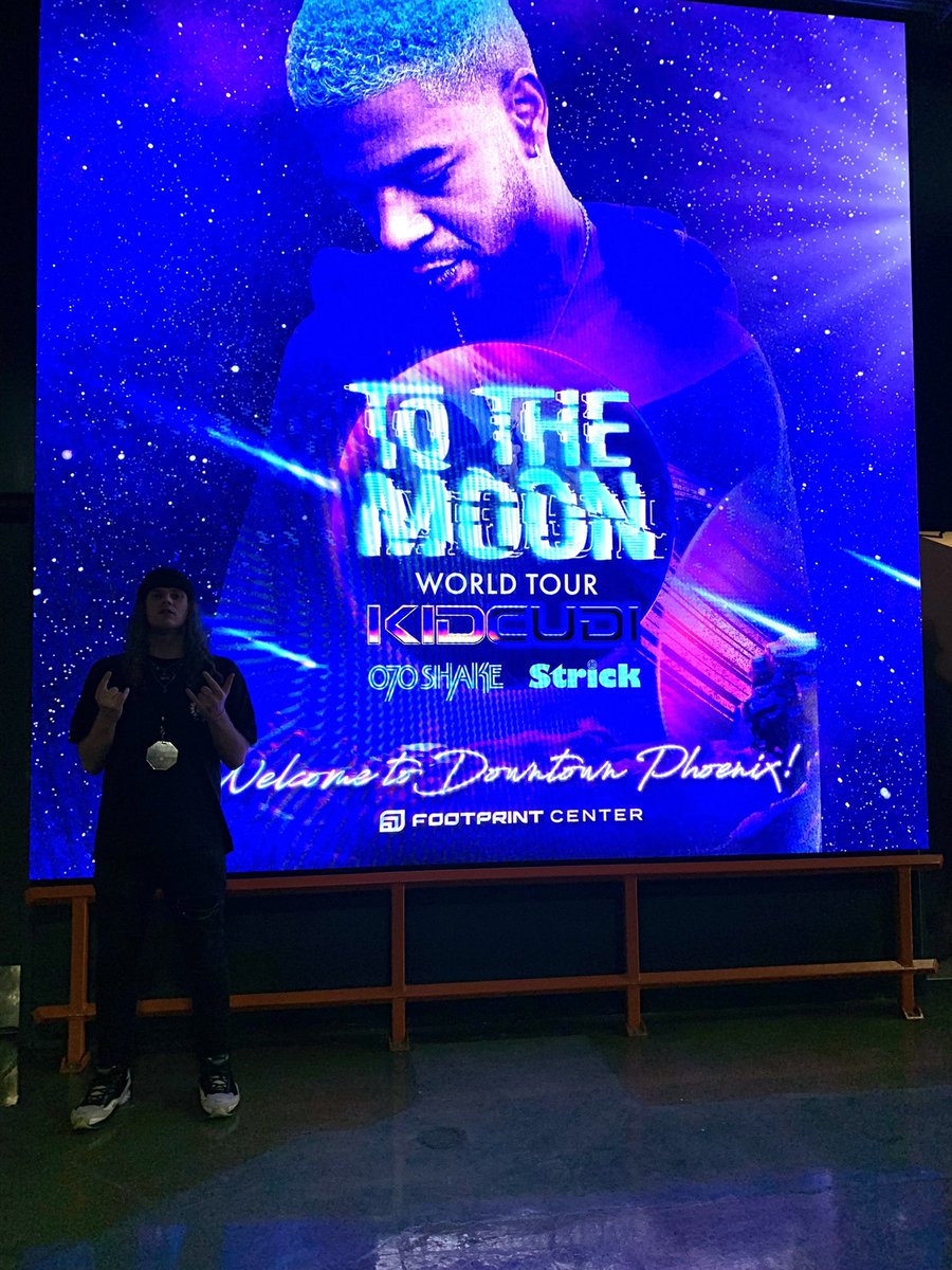 6illigan's tweet photo. @KiDCuDi 
TO THE MOON TOUR 2022 PHOENIX, AZ 
FOOTPRINT STADIUM  
S/O 070 https://t.co/OllOHFmjU5