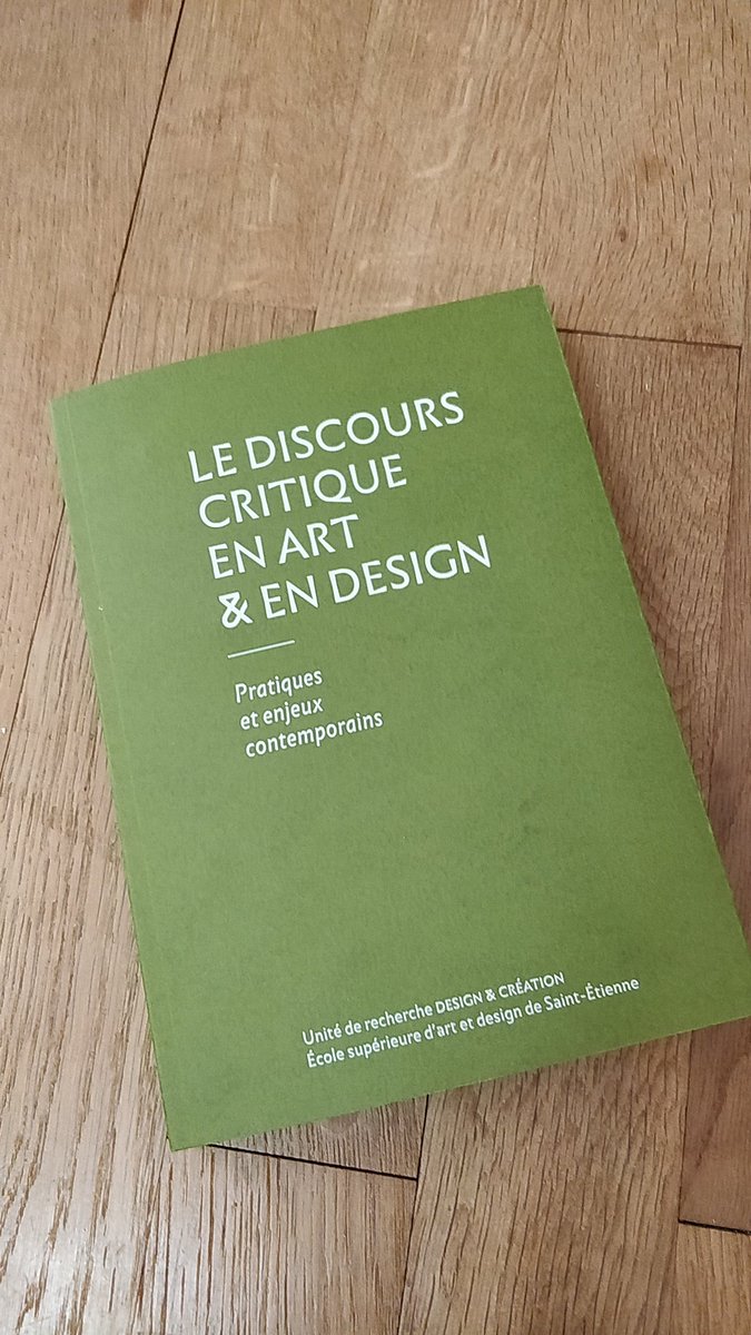 Vous pouvez voir en ligne la présentation de l'ouvrage " Le discours critique en art et design, pratiques et enjeux contemporains ", paru en juin 2022 chez fabelio <a href="/hellofabelio/">Fabelio</a> citedudesign.com/fr/a/-le-disco…