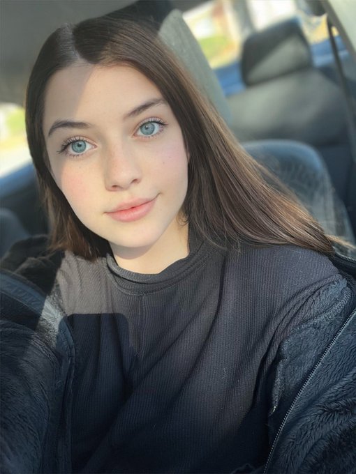 Good morning ❤️ https://t.co/TswLk4PCyc<a href="/tag/nobraday"class="tags"><span>#nobraday</span></a>