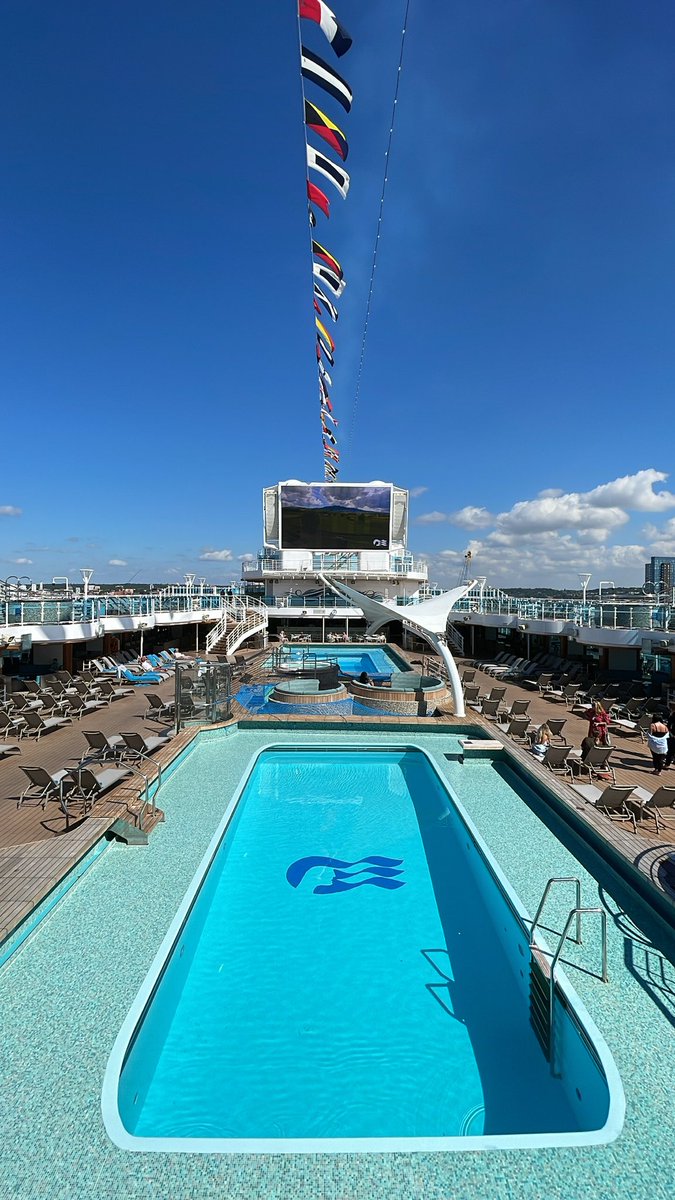 MattLebbern's tweet photo. It felt so good to be back onboard the beautiful #EnchantedPrincess in sunny Southampton today, for a special premiere of #SpotlightBar - this cannot be missed! https://t.co/wxATOB0GKt