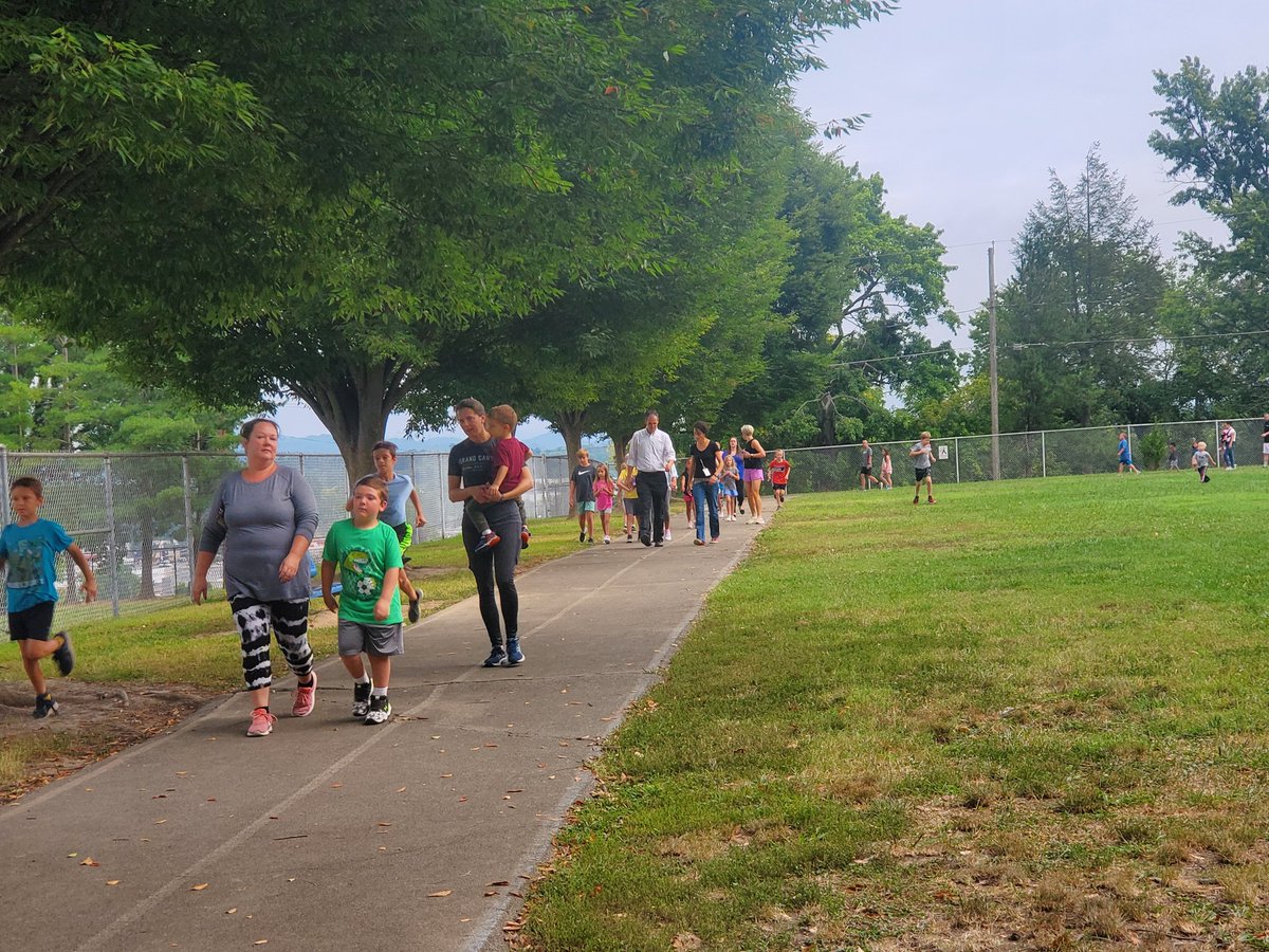 Lindsay Statum tweet media