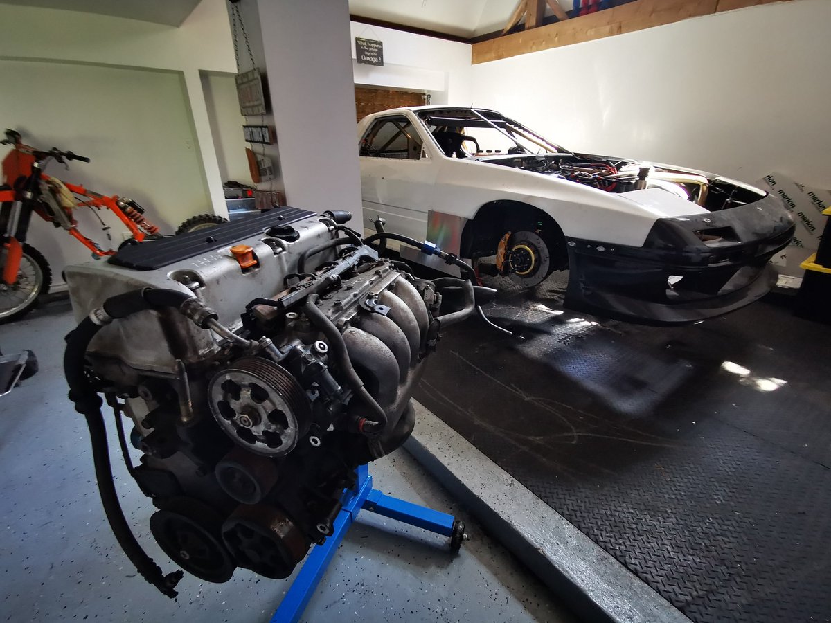 chap_lab's tweet photo. You guys saw it here first, the 13b is sold and now onto new things!!! K24a2 will be boosted and swapped into the Time Attack 7 🤟🍻 stay tuned for more updates or follow me on instagram / YouTube / face book "chap lab" https://t.co/EuVcMa26C1