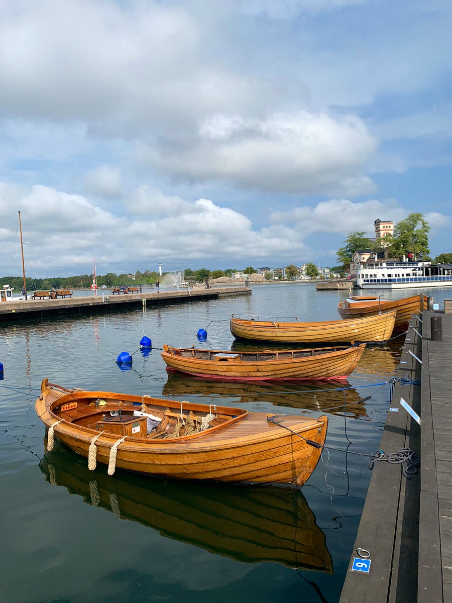 UnescoChairLNU's tweet photo. Look at these gorgeous early-mid 20th century clinker boats at #Vastervik, among other Nordic countries part of the successful #UNESCO clinker boat building intangible heritage nomination 🎉 https://t.co/8smk19dfsr