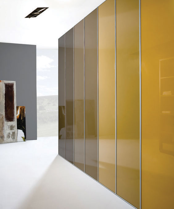 InteriorDoorSys's tweet image. 'push-click' technology can be utilised allowing doors and drawers to open from a single fingertip touch (no handles required) for a super sleek modern look. Ask our sales team for more details.

#slidingwardrobes #wardrobe #wardrobesolutions #softclosing #fittedwardrobes #style