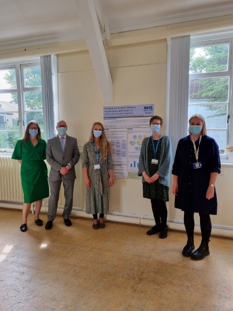 scotgovhealth's tweet photo. This week, the Mental Wellbeing Minister visited @NHS_Lothian’s Mental health after Covid hospitalisation service to hear from staff and patients how the service is supporting those who were hospitalised due to #COVID. https://t.co/jUzFLcNePl