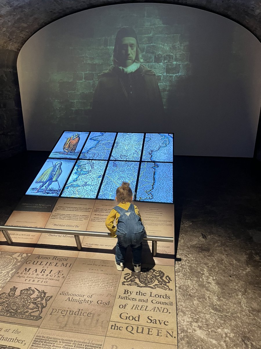 FiachraMartin's tweet photo. An absolute awesome experience in @EPICMuseumCHQ . On my bucket list for over 3 years now and only getting round to it now #museum #irishemigration #irishhistory https://t.co/5Bp8MyUY3N