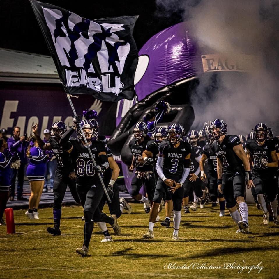 RosepineF's tweet photo. Game Day for the Eagles! We will head to Alexandria to play in the Rapides Jam @ Menard. Eagles vs Glenbrook at 5:30 and Ferriday at 7:30. #ALLIN #TheRosepineWay https://t.co/Wmon51pVDi
