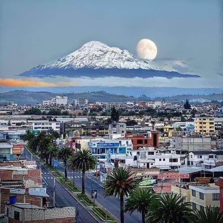 UlloaAlvear's tweet photo. Así es mi lindo Ecuador https://t.co/20SNKgL30d