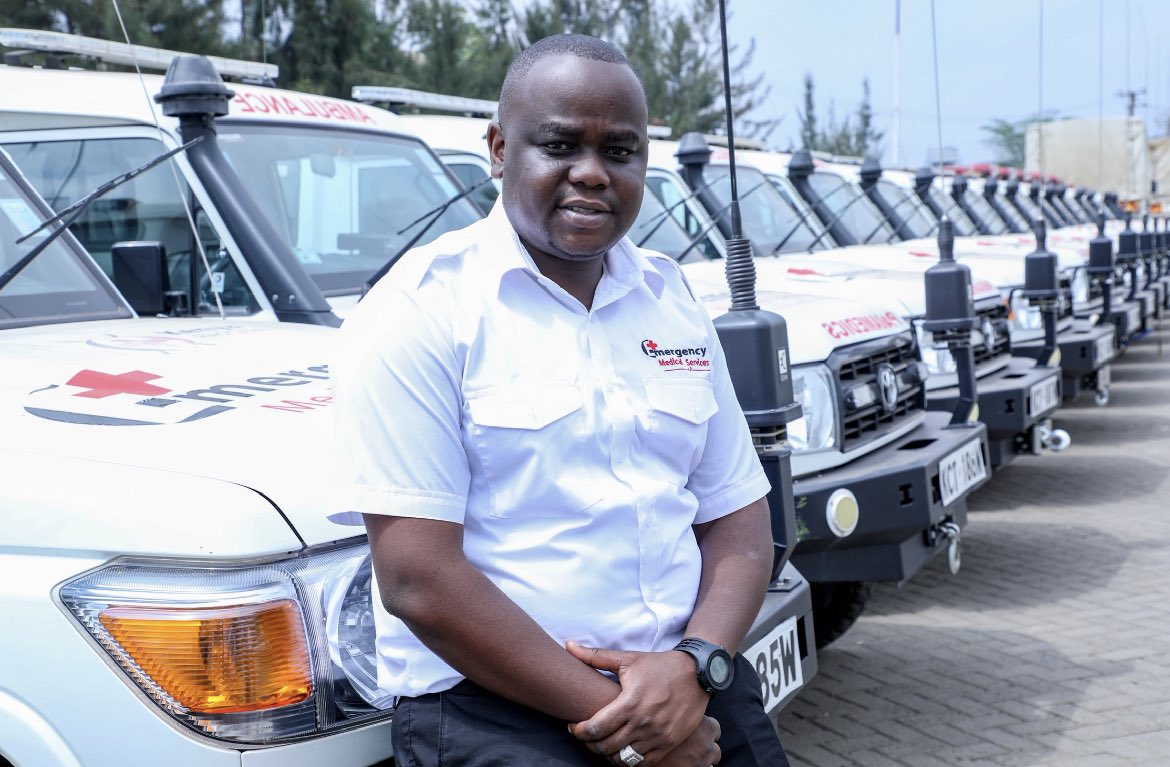 EMS_Kenya's tweet photo. One of the most affordable ways to get our annual ambulance membership cover is to sign up as a group.

Our Estate Membership package not only provides all estate members with unlimited ambulance services at Ksh 4,000 per house but also offers a free first aid course for nannies. https://t.co/350ZSGwdRe