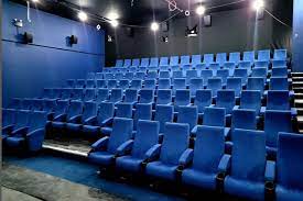 ealingprocomedy's tweet image. One week (minus one day) for the Debut of this New Venue show at the @ealingproject cinema (round the corner from Marks &amp;amp; Spencer in Ealing High Street!

Intimate venue in actual luxury cinema seats, perfect for comedy

Tickets: ealingproject.co.uk
(click Comedy)