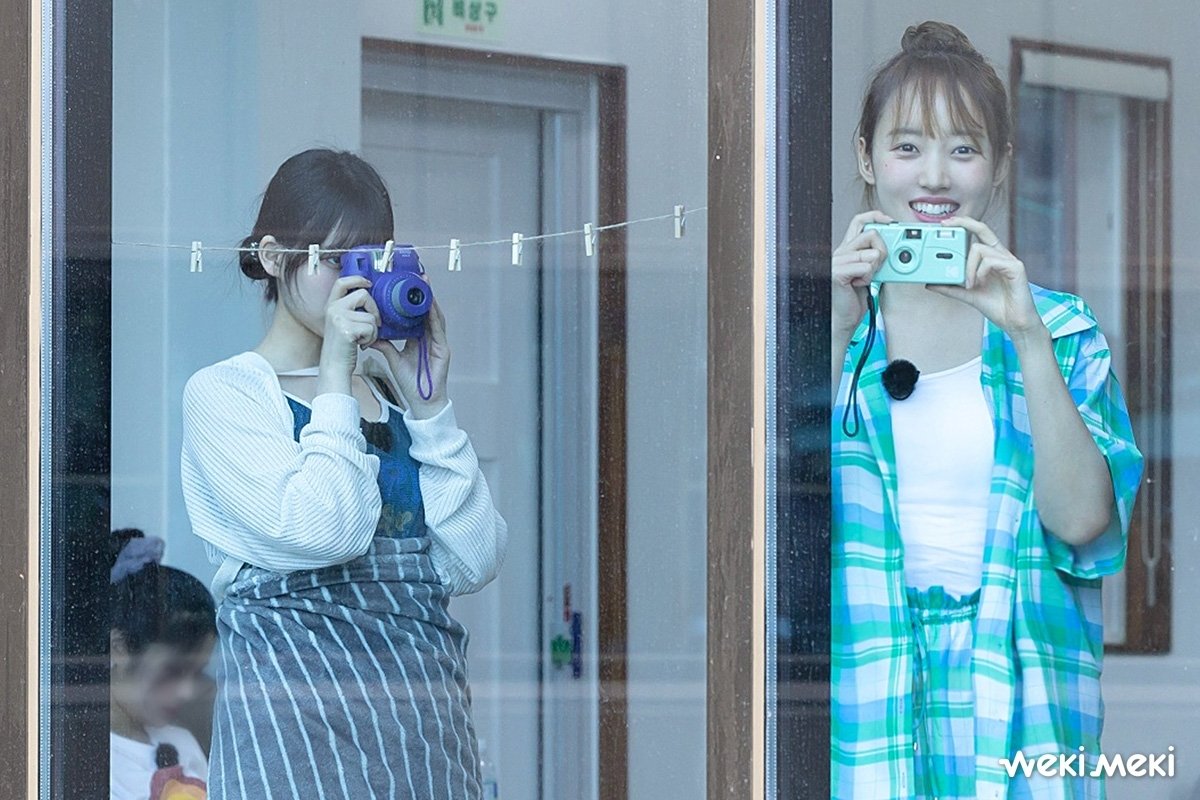wkmk_justUS's tweet photo. (5) #위키미키 #WekiMeki 
#LetsGo_WE_ME #We_Me #위키미키링_힐링여행 https://t.co/CxgvNWLnlc
