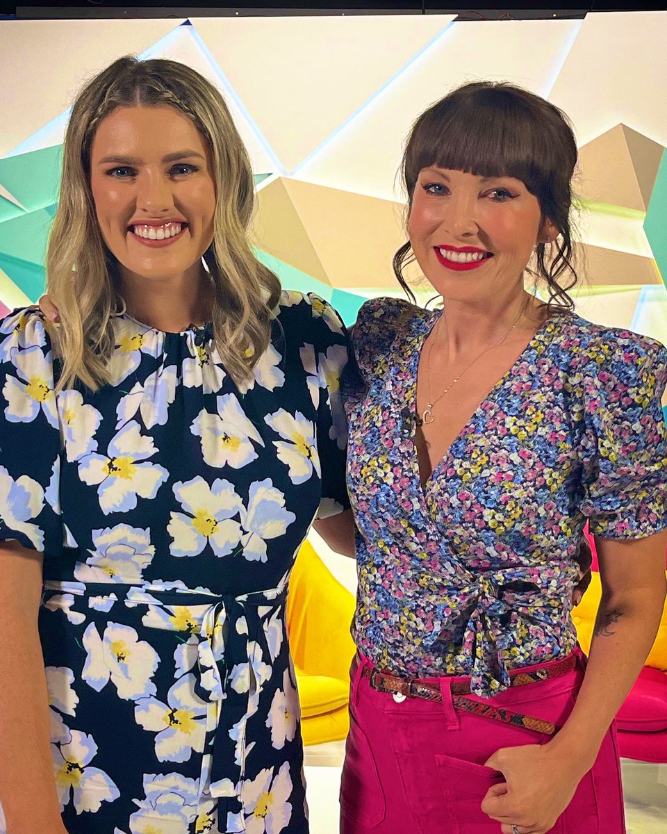 A couple of Restless Natives on What’s on Scotland tonight at 7🤡🐺
I hear about the hilarious antics behind <a href="/martin_compston/">martin compston</a> &amp; <a href="/gordonsmart/">Gordon Smart</a>’s new podcast (which is brilliant) &amp; <a href="/STVEmmaC/">Emma Cameron</a> chats to comedy queen <a href="/jaydeadams/">Jayde Adams</a> about Strictly. Please watch, it’s a good ‘un ❤️📺