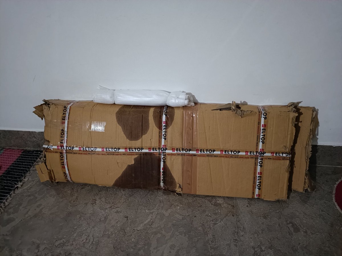 ankit96's tweet photo. @Flipkart @flipkartsupport  What do u want to imply by this cat &amp; mouse game ? The installation guy does not install citing defect &amp; seller refuses replacement. Order id no OD125541379941733000. @consumercourtin @consumercourtt @AkashMa20094233 https://t.co/tdlgbvR0jz