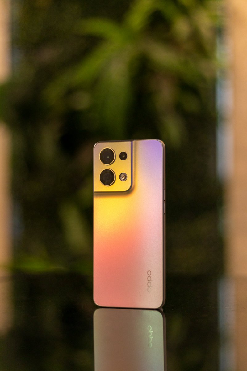 sampathpdsp's tweet photo. OPPO Reno 8 5G Unboxing photos
#OPPOReno8Series 
#oppoambassadors 

In the box
OPPO Reno 8 (Shimmer gold) with pre-applied screen guard, charging cable, 80W SUPERVOOC charging brick, a clear TPU case, paperwork and a sim tray pin.

First impressions https://t.co/2fmMD364vc https://t.co/QihY2tazVq
