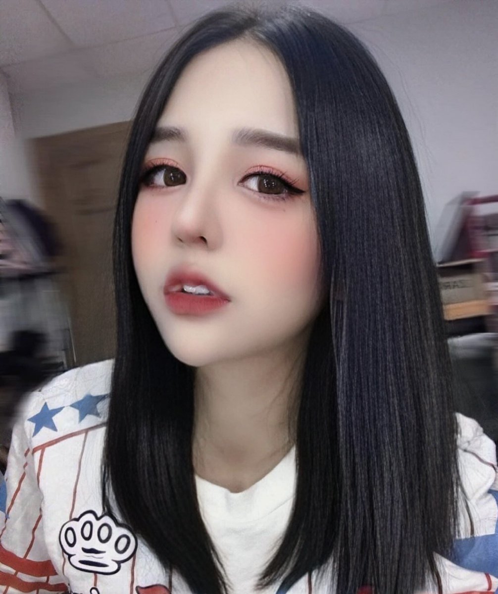 Telquila0105's tweet photo. 01207989677 zalo em đó . Em chì nói vậy thoi 😂 https://t.co/zdNPTOk3i8