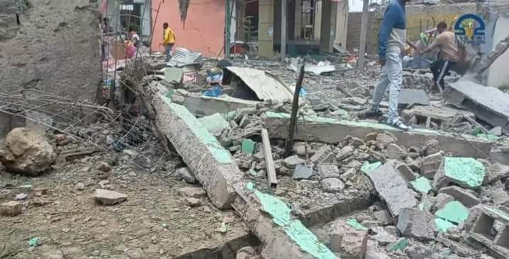 RobelHayelom3's tweet photo. Tigrian children, they got a chance to left from man made starvation are now killed by Ethiopian government air strike. Killing children will not lead you to win the war, trust me in the reverse it will be your big loss in your life. 

Stay strong my people. https://t.co/QHYRUtDO9f