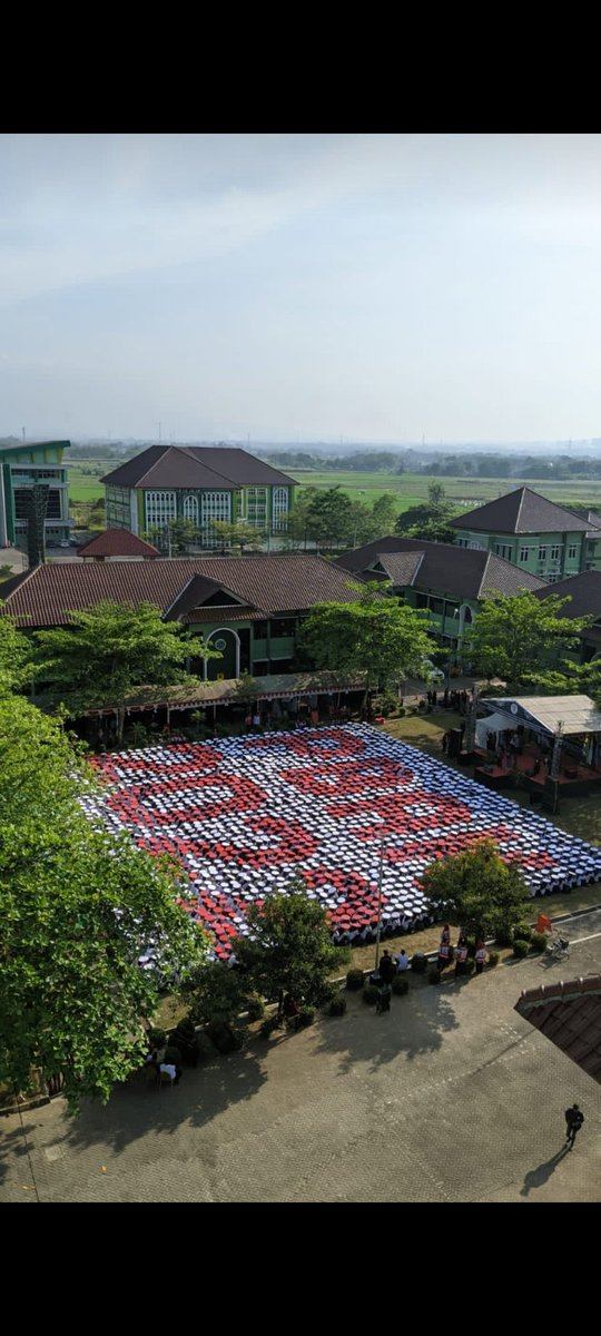 rifdaazha's tweet photo. خلاص🥀
Begitu banyak tantangan dan motivasi yang saya dapatkan dikampus ini🖤
#PBAKIAINKUDUS2022 
#IAINKUDUSmenyapadunia 
#USHULUDDIN https://t.co/xgnvwnFCq4