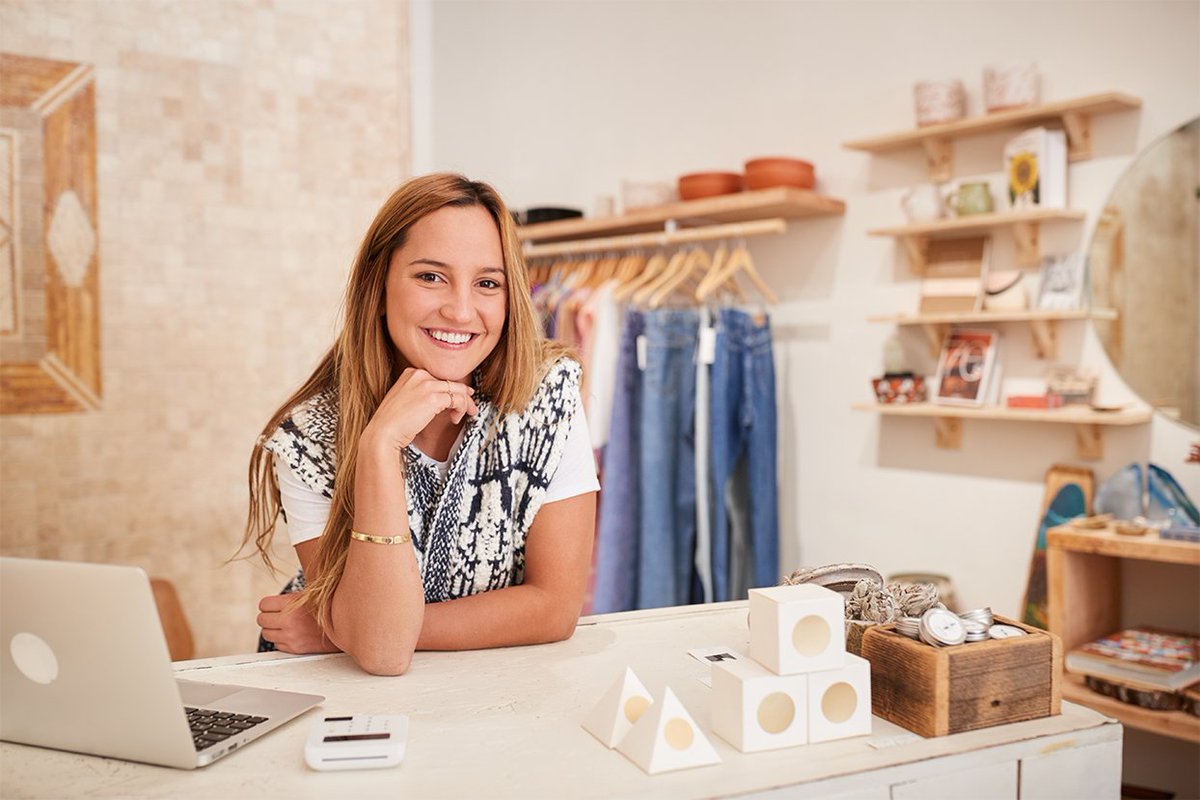 R2_BSG's tweet photo. ¿Necesitas formalizar tu negocio? Te ayudamos a obtener todo lo que necesitas:
- Registro de comerciante
- Seguro social patronal
- Creación de una corporación o una LLC
- Perfil del negocio
- Plan de negocio y mucho más...
Tel. 787-231-8731. https://t.co/VyNxDxlqjA #puertorico https://t.co/DRpPigxBqI
