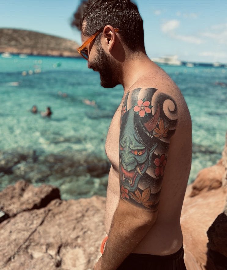 LakisBN's tweet photo. 🔶 #ibiza #titanium #indescribable #vibes #Summer2022 https://t.co/ooo1eZTBVU