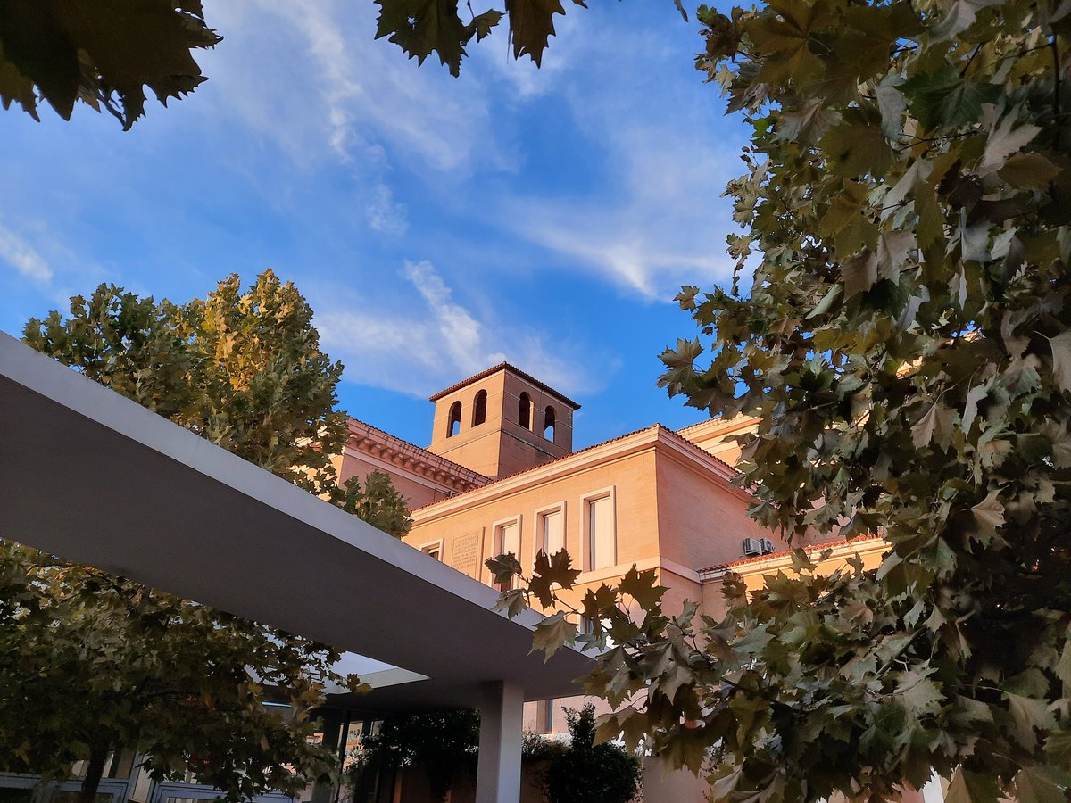LabCvB's tweet photo. We had a fantastic time at the #ebec2022 conference in Aix-en-Provence, presenting our science among many amazing bioenergetics researchers. Thanks to @Magalon_lab and more for the organization! 🇨🇵🧪🔬 https://t.co/bqJlPzmaqS