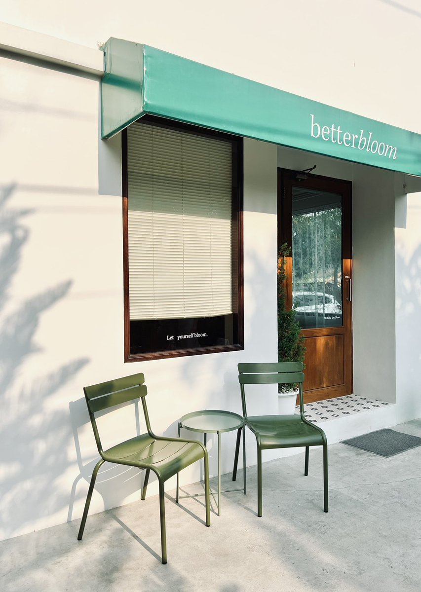 ARMSHOOOT's tweet photo. betterbloom cafe &amp; shop
ร้านสวยมู้ดดีมุมถ่ายรูปเยอะ กาแฟอร่อย มีของขายด้วย
location : อยุธยา
📍: https://t.co/p3jxfZM5ft

#รีวิวคาเฟ่ #คาเฟ่ #คาเฟ่อยุธยา #reviewcafe #cafehopping #cafe https://t.co/TdOkcSKHma