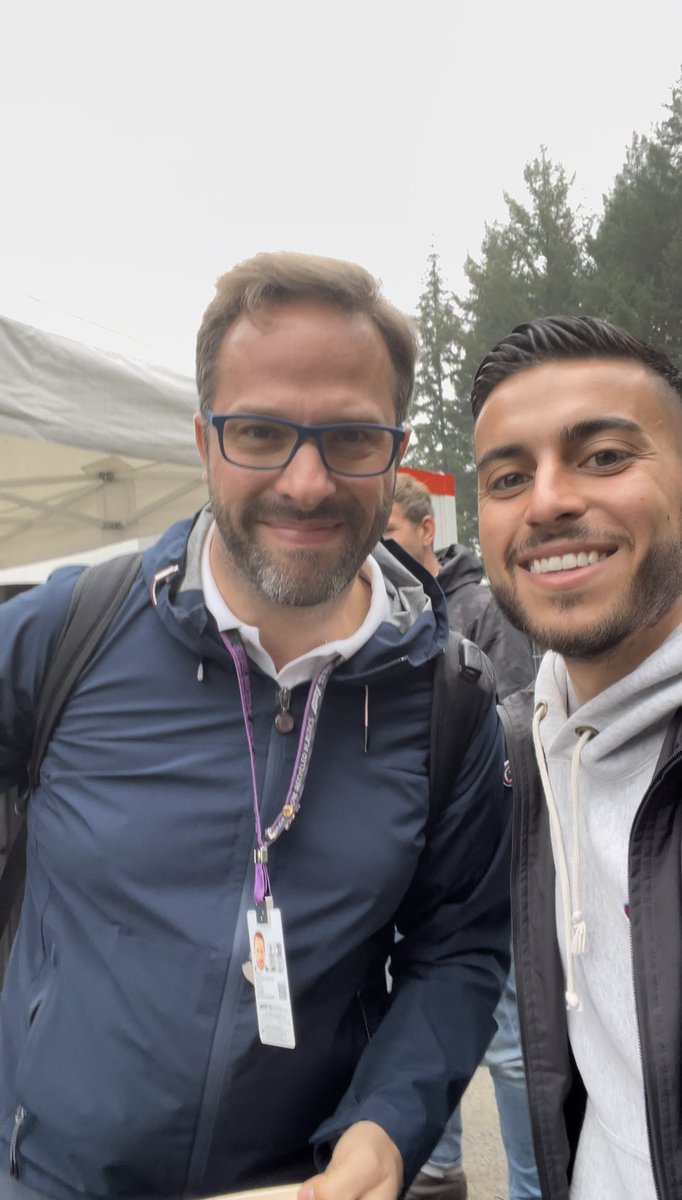 SecteurPurple's tweet photo. Trop content , merci ! @Julien_FEBREAU @margotlaffite 🏎🇧🇪 #SpaFrancorchamps #BelgianGP #formule1 #F1 @SpaGrandPrix https://t.co/qXJzUWUyVH