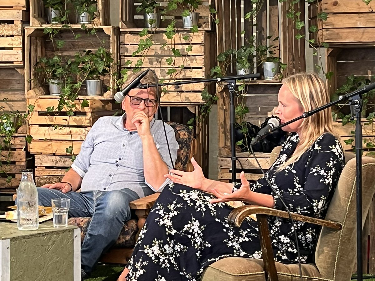 Mortenfalbe's tweet photo. Very inspiring talk between author @jklougart and scientist @aroepstorff about how we experience the world around us. #culturematters https://t.co/ALvSUNvwTC