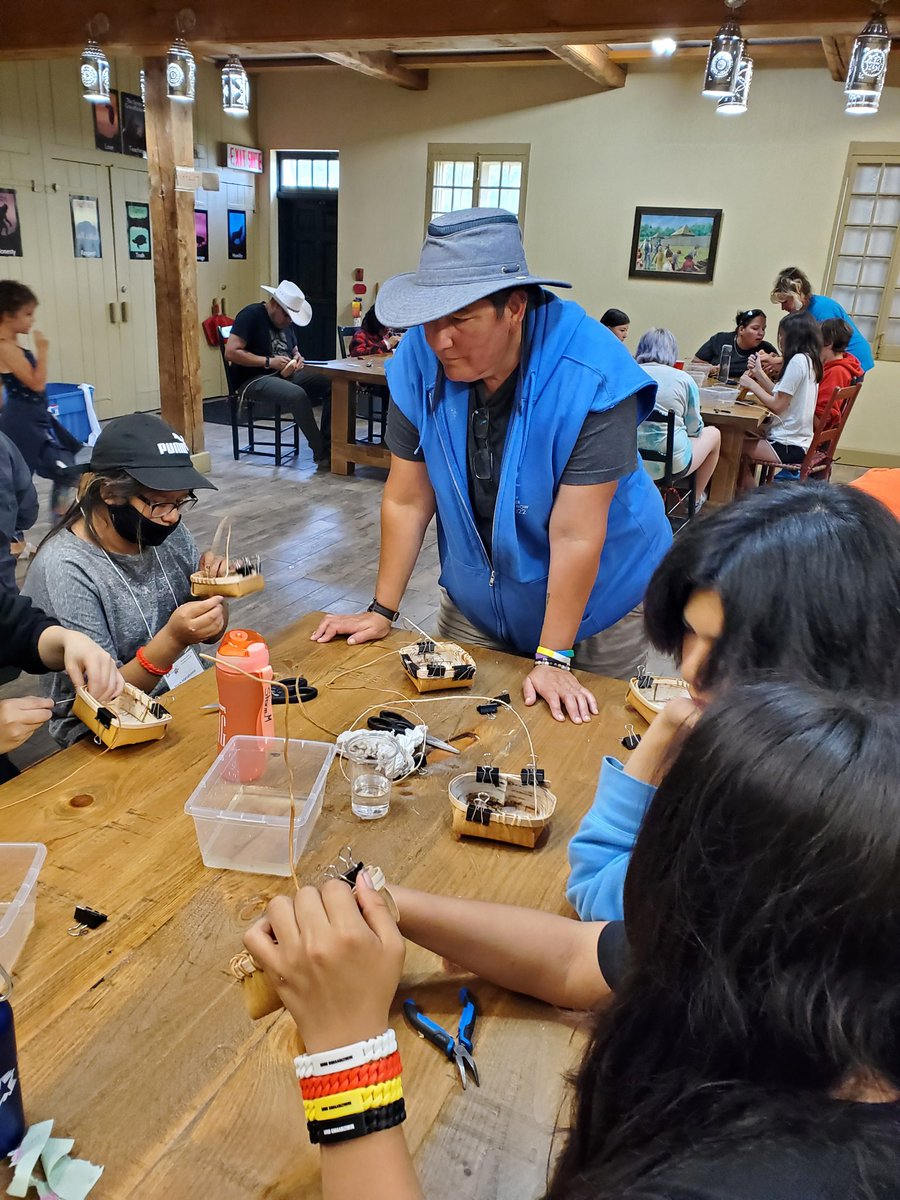 darrenlentz1's tweet image. Basket making with Gail Bannon from FWFN at Meno B @LakeheadSchools cultural camp. Some amazing work by our student leaders. Thanks to @AnikaCheyenne and all the leaders running this program.