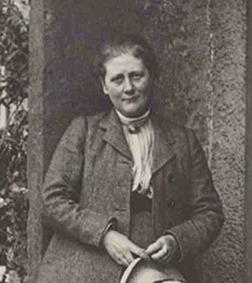 ourlakes's tweet photo. Potter, Ruskin, Rawnsley: dynamic, imaginative, fearless defenders of the #LakeDistrict. Without their conservation efforts there would be no World Heritage status. They would have fought to protect our #wildfells against petrolheads. Time to act @LakesChief @RichardHRBenyon https://t.co/VR8j3lkq3Z