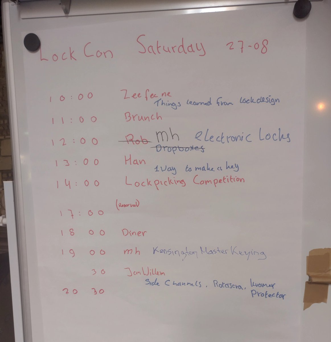bugblauw's tweet photo. Leaks #lockcon https://t.co/i2nxybjWKN