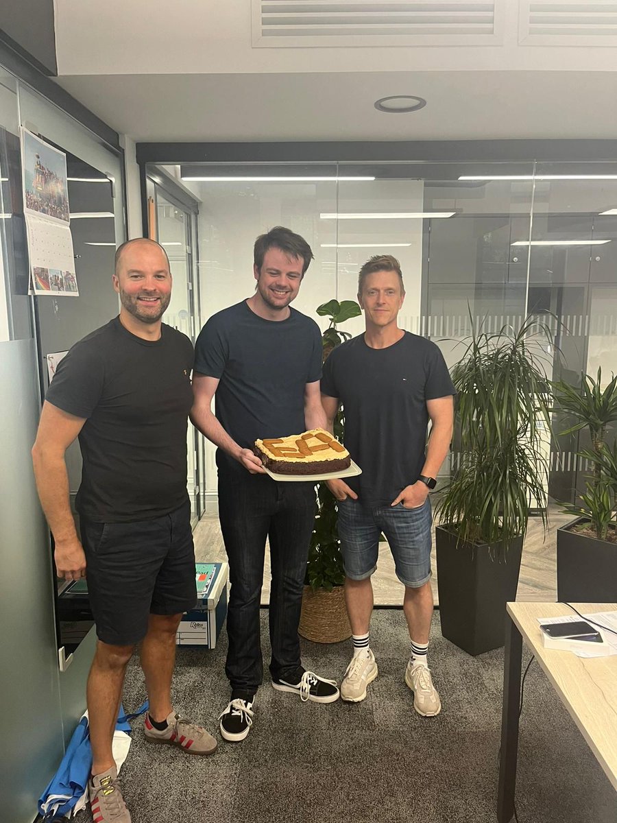 ea_Change_UK's tweet photo. Our resident baker Julia baked a cake for Jack’s 10th anniversary here at EA Change!

#workanniversary #celebration #employees #team https://t.co/jcegynw1bz