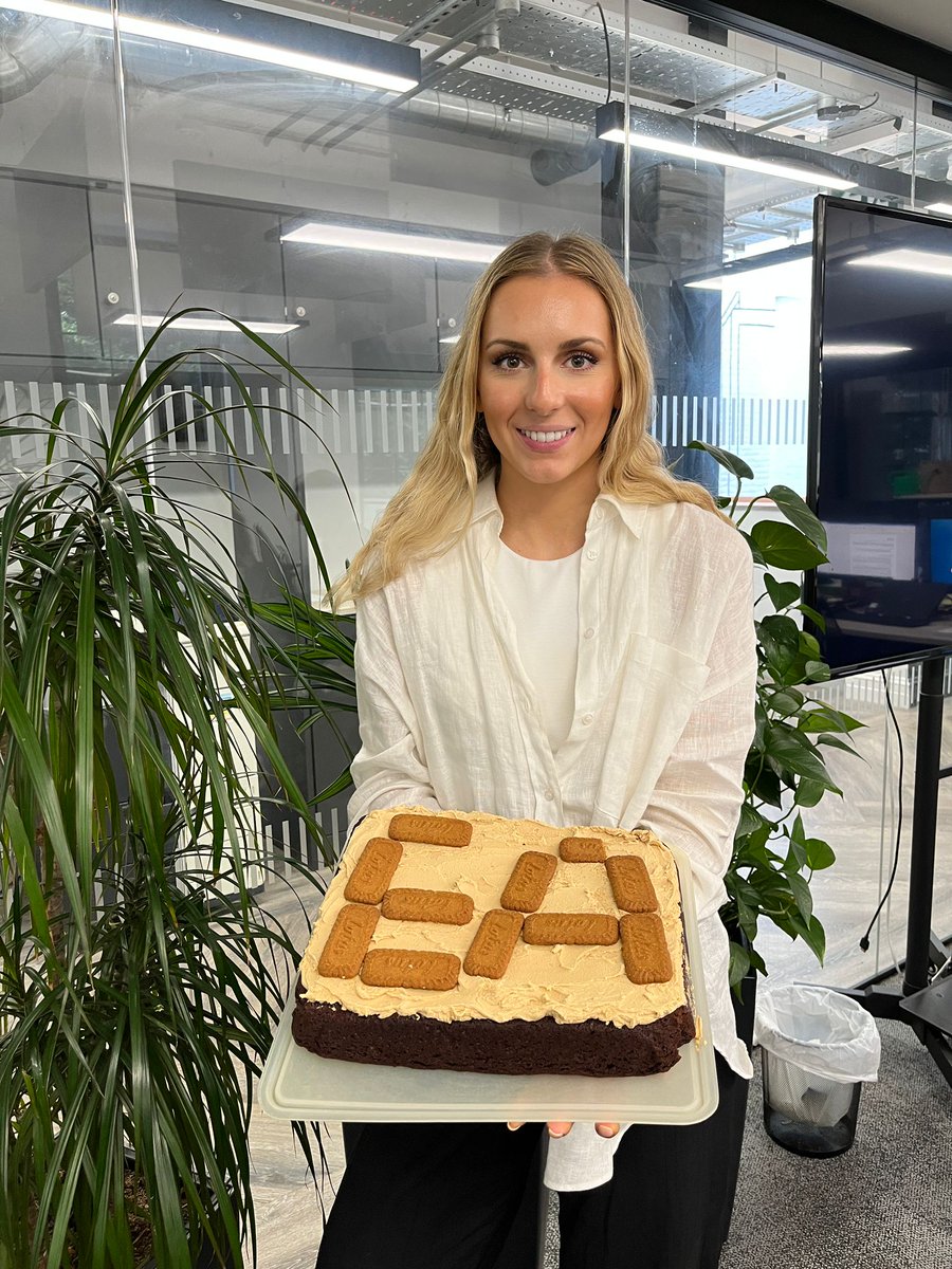 ea_Change_UK's tweet photo. Our resident baker Julia baked a cake for Jack’s 10th anniversary here at EA Change!

#workanniversary #celebration #employees #team https://t.co/jcegynw1bz