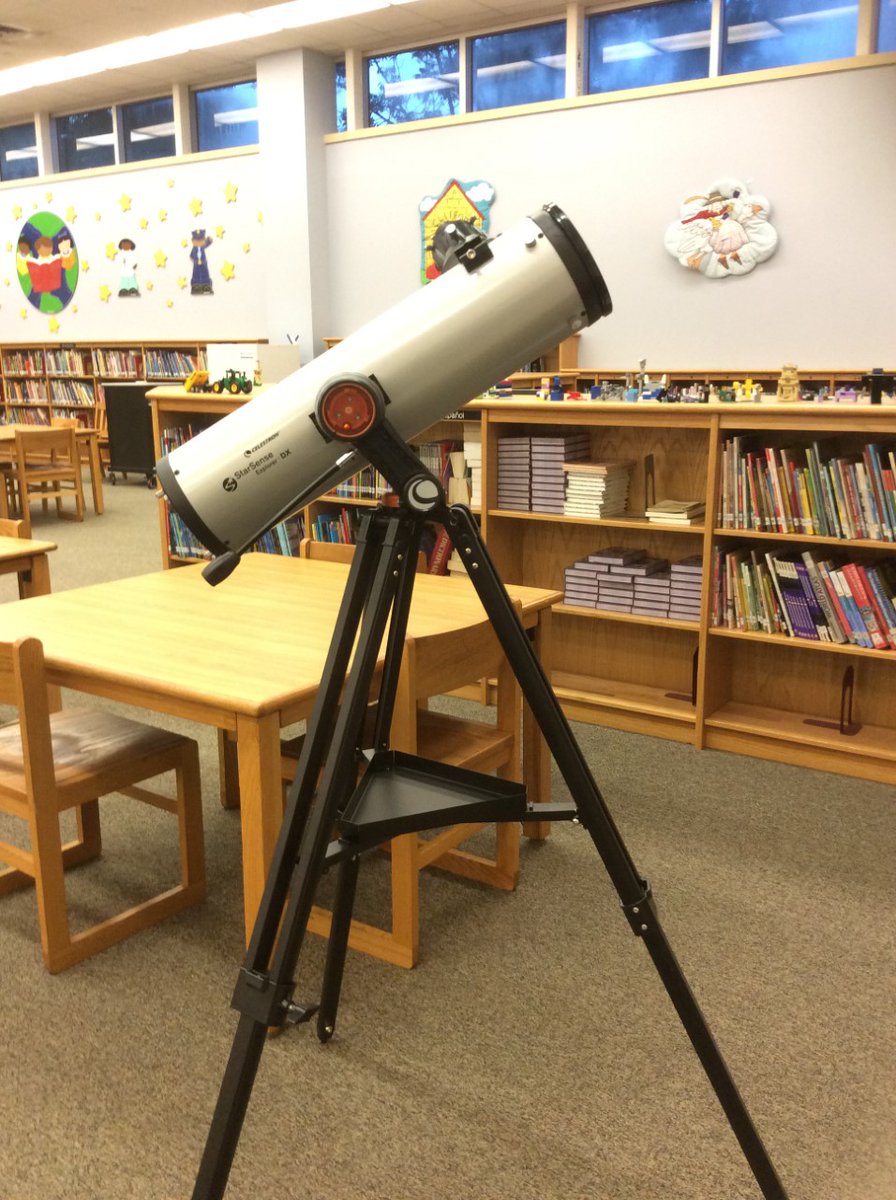 CookMagnet's tweet photo. Our Librarian and Lego-Robotics Team Sponsor, Ms. Isabel, purchased a new Telescope to teach her students about Astronomy. Let the sky navigation begin!😃#TeamBuilders #MagnetSchools #hisdmagnet22 #fineartsmagnet #artstrong #kashmerecommunity #hisdsupe #TeamHISD #hisdeducators https://t.co/xydMAzdDoF