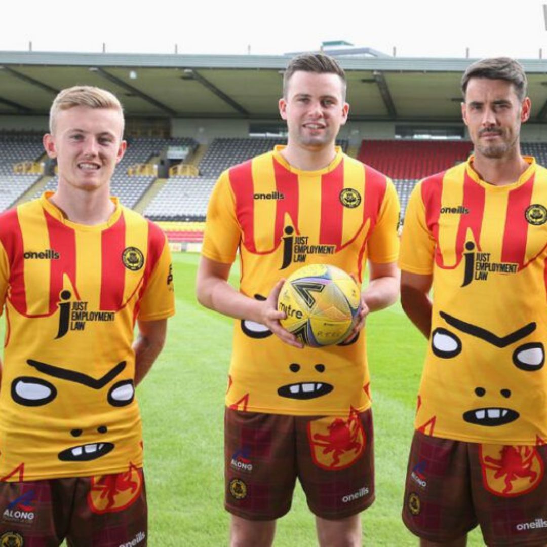 What a shocker 😲
Tag a friend who would wear this to distract your opponents 👇🏻

⚽ Make your football booking online 👉🏻 bit.ly/3IMMYkB 
📲 Call 0131 228 2141

#football #fives #sevens #edinburgh #outdoors #worldoffootball #partickthistle #5aside #scottishfootball