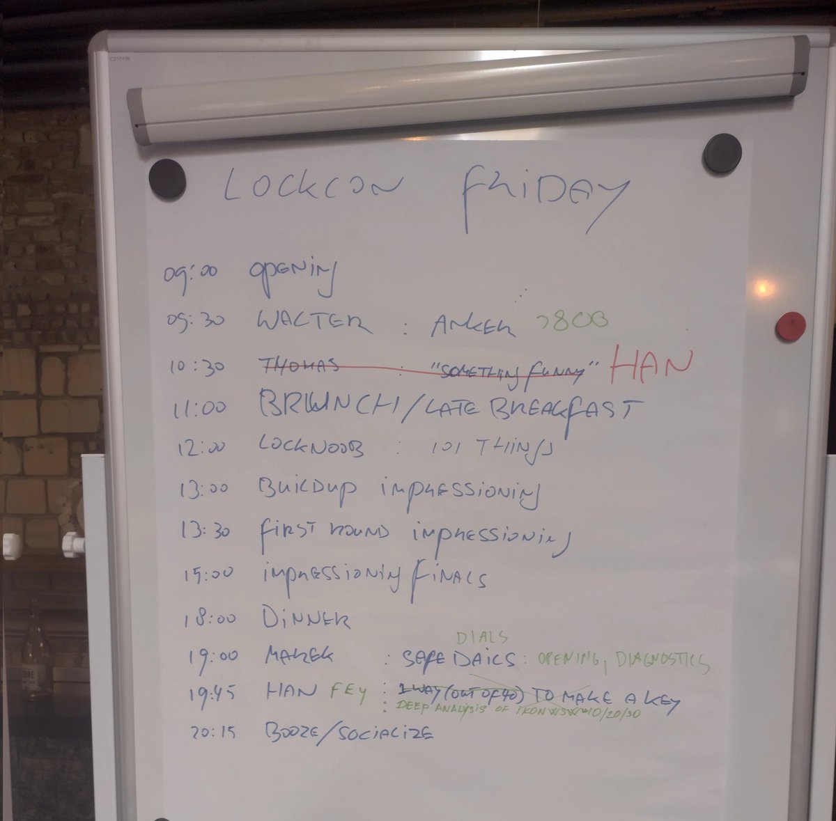 bugblauw's tweet photo. Leaks #lockcon https://t.co/i2nxybjWKN