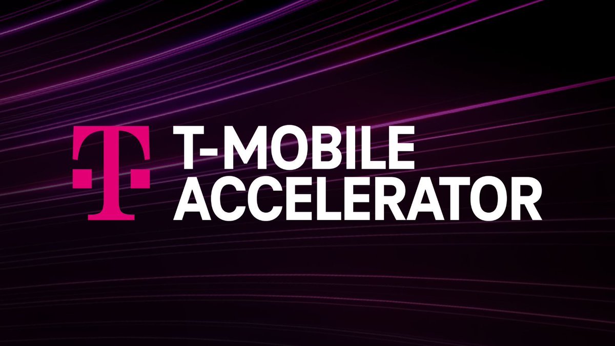 TMobileAccel's tweet photo. Three additional companies have joined the 2022 XR program with @Qualcomm's Snapdragon Spaces™ XR Developer Platform! Welcome Foundry Six, Stops, &amp; weR! https://t.co/oI45OiVcrJ https://t.co/Sxxy9v97bC