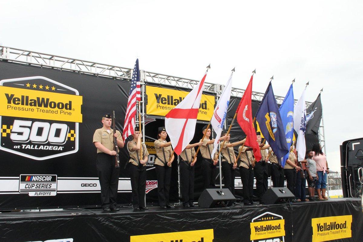 The Robertsdale High School Navy JROTC has once again been invited to present the Colors at the YellaWood 500 at Talladega Superspeedway . The race is scheduled for Sunday, Oct. 2, in the early afternoon.
<a href="/TALLADEGA/">Talladega Superspeedway</a> <a href="/yellawood/">YellaWood</a> #baldwinproud <a href="/gcntoday/">Gulf Coast Media</a> 
gulfcoastmedia.com/stories/rhs-nj…