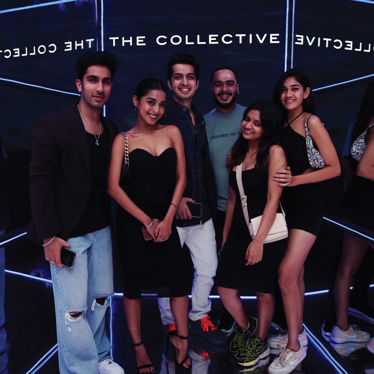 CollectiveIndia's tweet photo. We asked them to Light Up The Night and they sure did.โฃโฃ
โฃโฃ
The launch of our AW '22 Collection in Mumbai was an evening of glitz, glam, fashion and music.
#Collectiveindia #LightUpTheNight #AW22 #Nowinstore #NextStopKolkata https://t.co/45ZSxOpsUJ