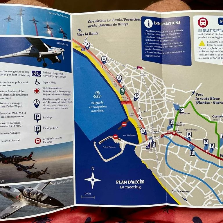 Audreyelfie92's tweet photo. Dernier jour de vacances #baiedelabaule @pornichet44 @PAFofficiel #pleinvol #meetingaerien https://t.co/Xod1bZ1dK6