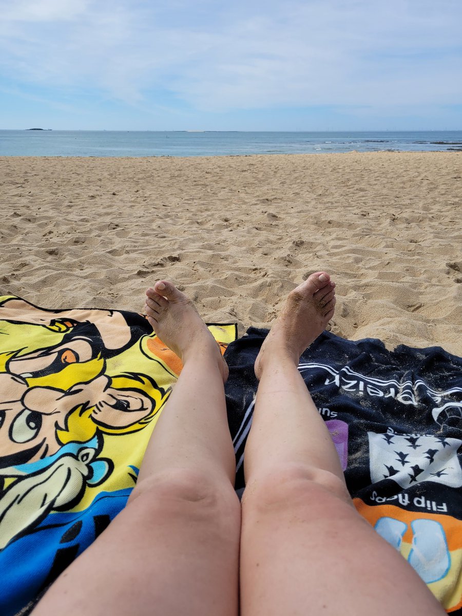 Audreyelfie92's tweet photo. Dernier jour de vacances #baiedelabaule @pornichet44 @PAFofficiel #pleinvol #meetingaerien https://t.co/Xod1bZ1dK6