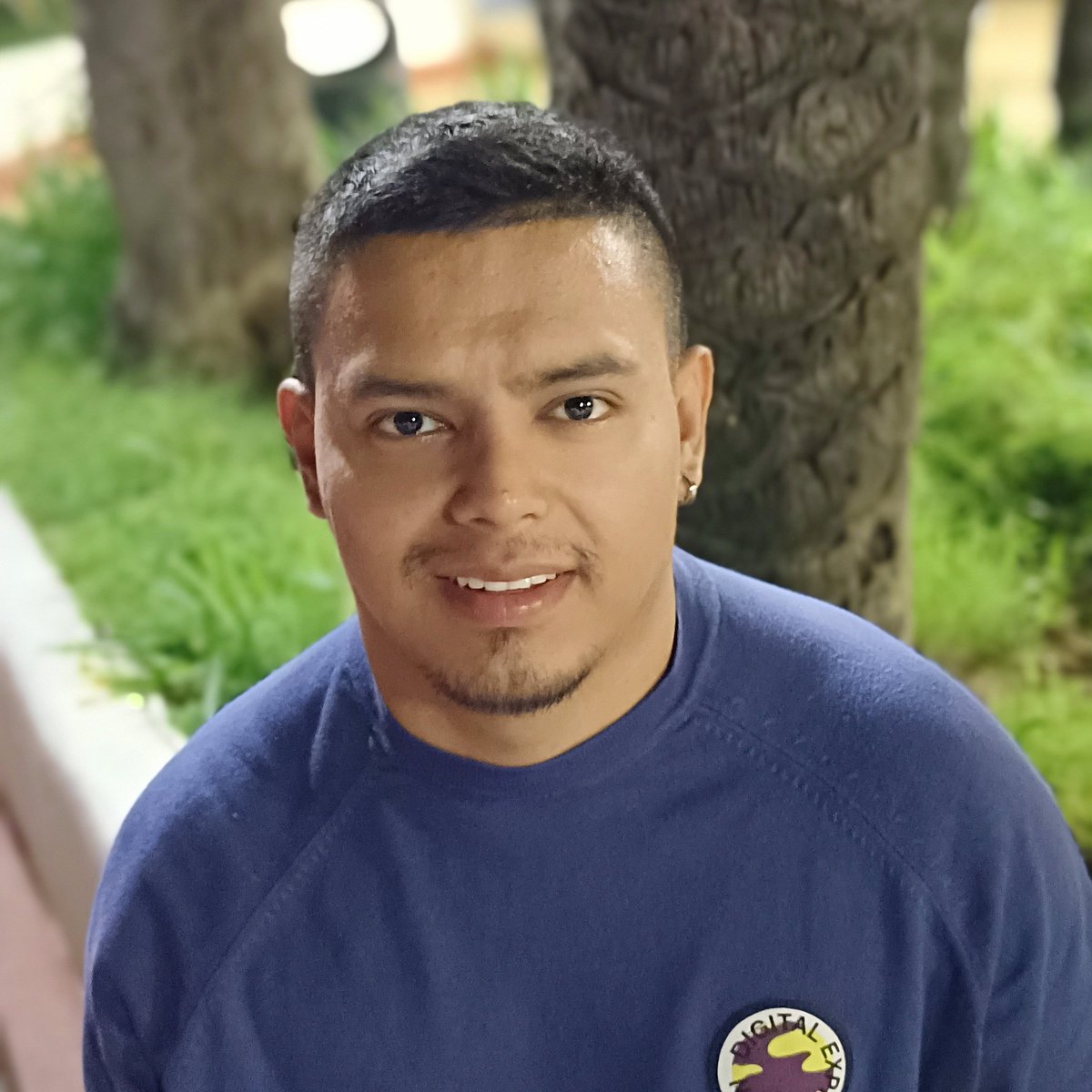 Andrews_yt94's tweet photo. #NuevaFotoDePerfil https://t.co/u8yv8dW62R