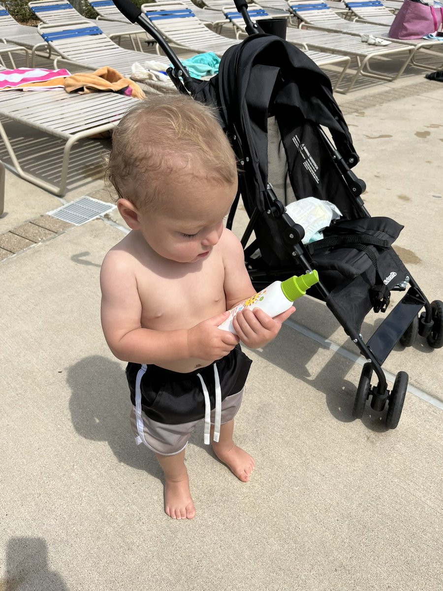 LesterM09's tweet photo. Took the kiddos to Turtle Cove water park yesterday for one last hit of #summer before #school starts https://t.co/06NmV6Y5ns