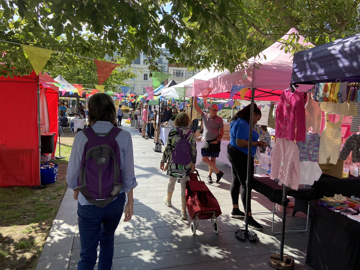 MyWoolwich's tweet photo. Currently at #GeneralGordonSquare in #Woolwich town centre… finishes at 4pm
#WoolwichHighStreet #WoolwichHighSt #GeneralGordon https://t.co/UegREw56Ae